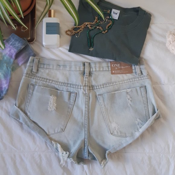 One Teaspoon Bandits Denim Cut-Off Shorts - Picture 2 of 7